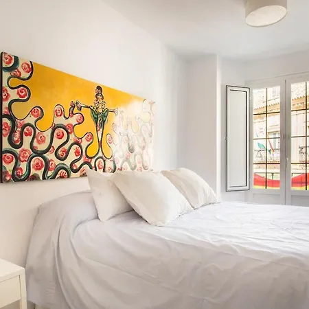 Light-filled In The Heart Of Apartamento