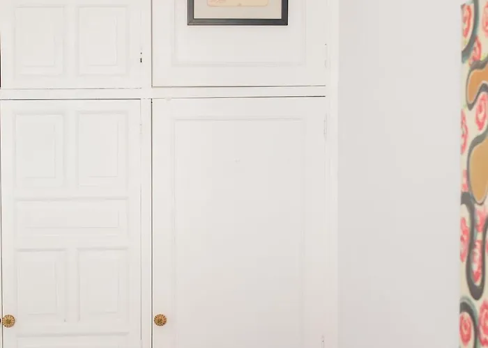 Light-filled In The Heart Of Apartamento