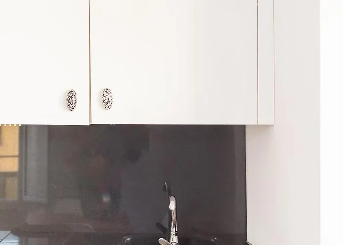 Light-filled In The Heart Of Apartamento *